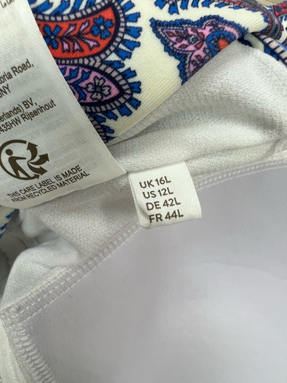 Boden Porto V-neck One Piece Swimsuit Paisley Size 12L - Picture 9 of 9